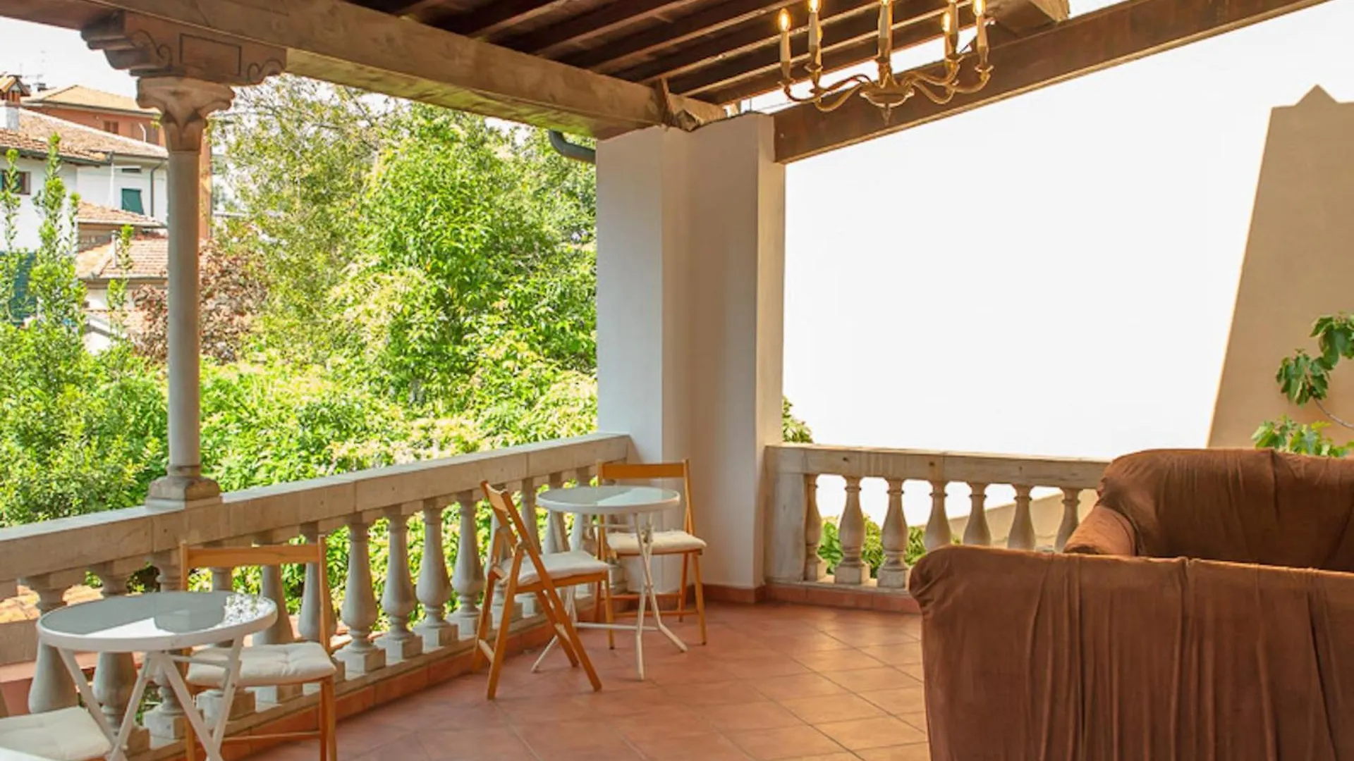 ルッカ Il Villino Bed & Breakfast