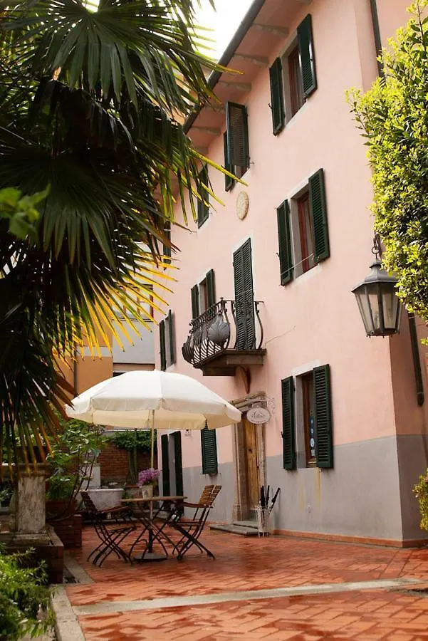 Il Villino Bed & Breakfast Lucca 0*,